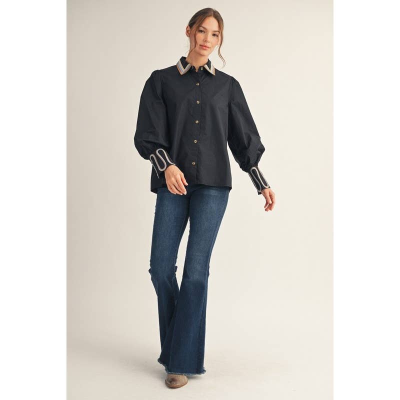 Embroidery Accent Shirt: BLACK