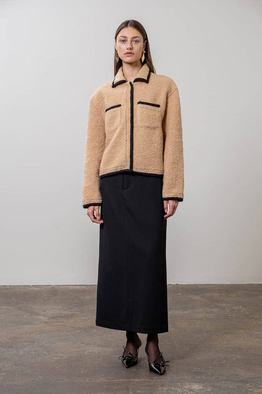 FAUX SHERPA CONTRAST EDGE JACKET: BEIGE